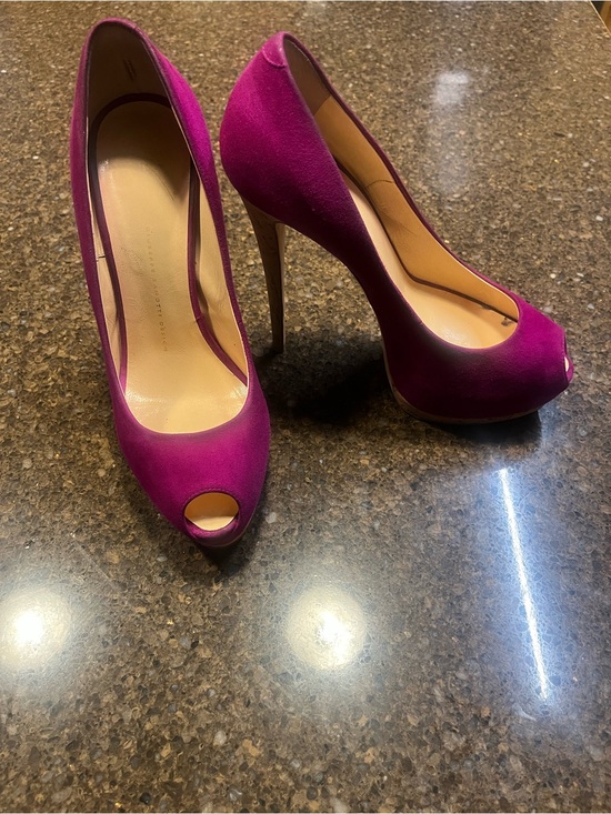 Giuseppe Zanotti Shoes - Giuseppe Zanotti Fuscia Suede Peep Toe Pumps Size 9.5